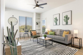 2BR CozySuites at Kierland Commons with pool #10